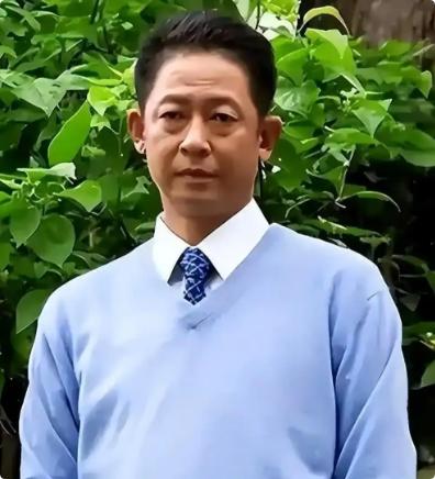 王志文曾言："相处久了你会发现，跟老实人一起，除了表面老实愚钝、情商低，更让人痛