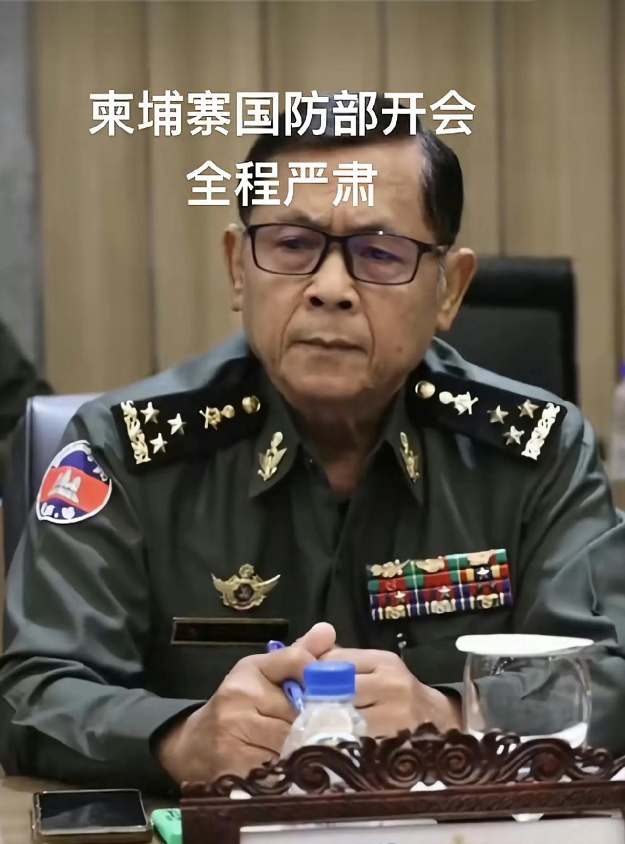 柬埔寨的军队战斗力为啥这么拉垮？恐怕是与将军太多有直接关系。柬泰边境冲突已经进