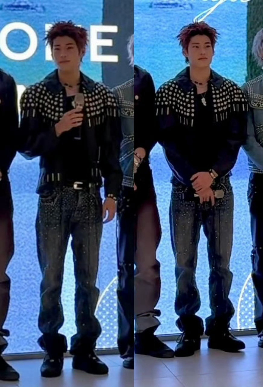 身体骨架好就是这样什么样的衣服都撑得起来虽然是小骨架但是却很man的身体条件（平