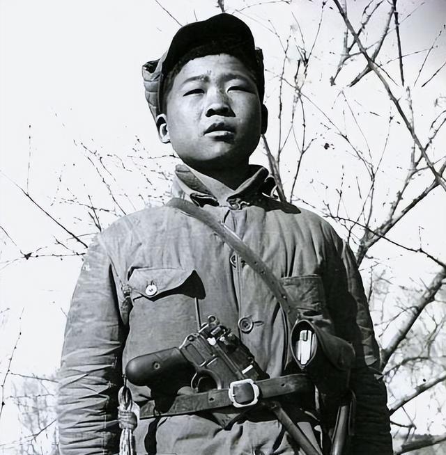🌞1942年，16岁的八路军小战士宋双来，在送信回去途中，遭遇了日伪军的骑