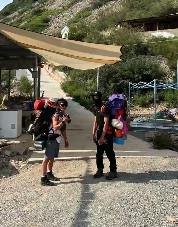 2025年7月，昆明的李金伟和刘玉涌去梅里雪山徒步，7月23日后就失联了。家属在