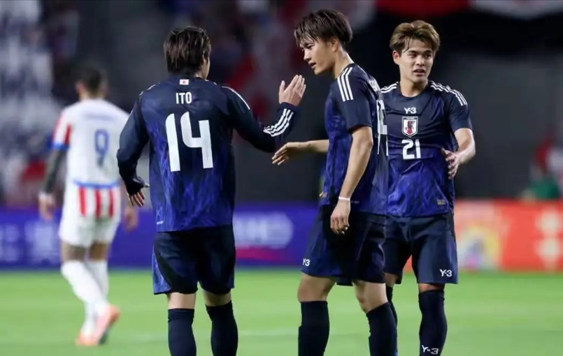 日本队真是喜欢劫富济贫，2022年世界杯赢了两大豪强西班牙和德国，输给了小组实力