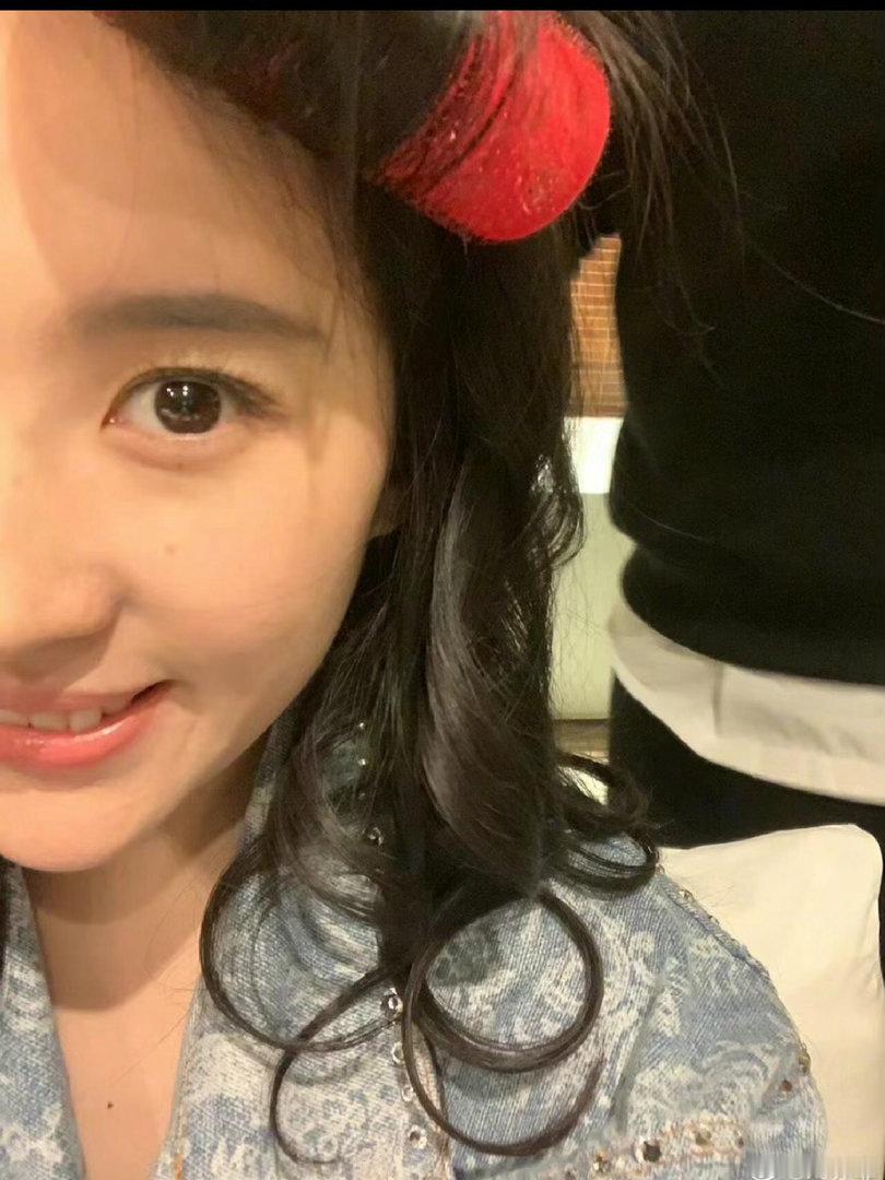 相册里一些关于刘亦菲的美照