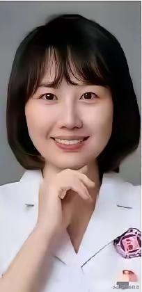 被网友夸“如花似玉”的曾医生终究还是离开了原来的医院，没如支持者期待的那样