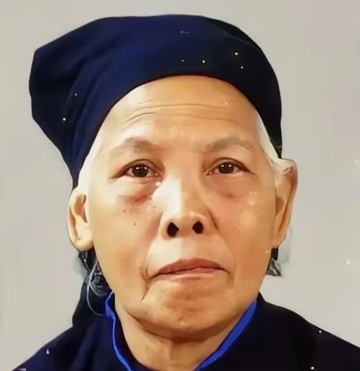 1979年对越反击战，产后仅一个多月的隆美兰扔下吃奶的闺女，主动给部队当向导，带