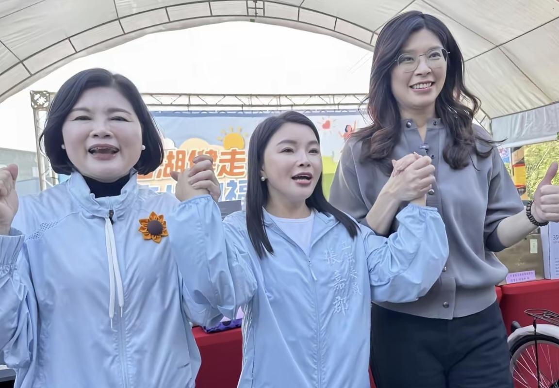 张丽善态度的转变，可以说是国民党地方派系全面回归支持郑丽文。昨天，郑丽文南下