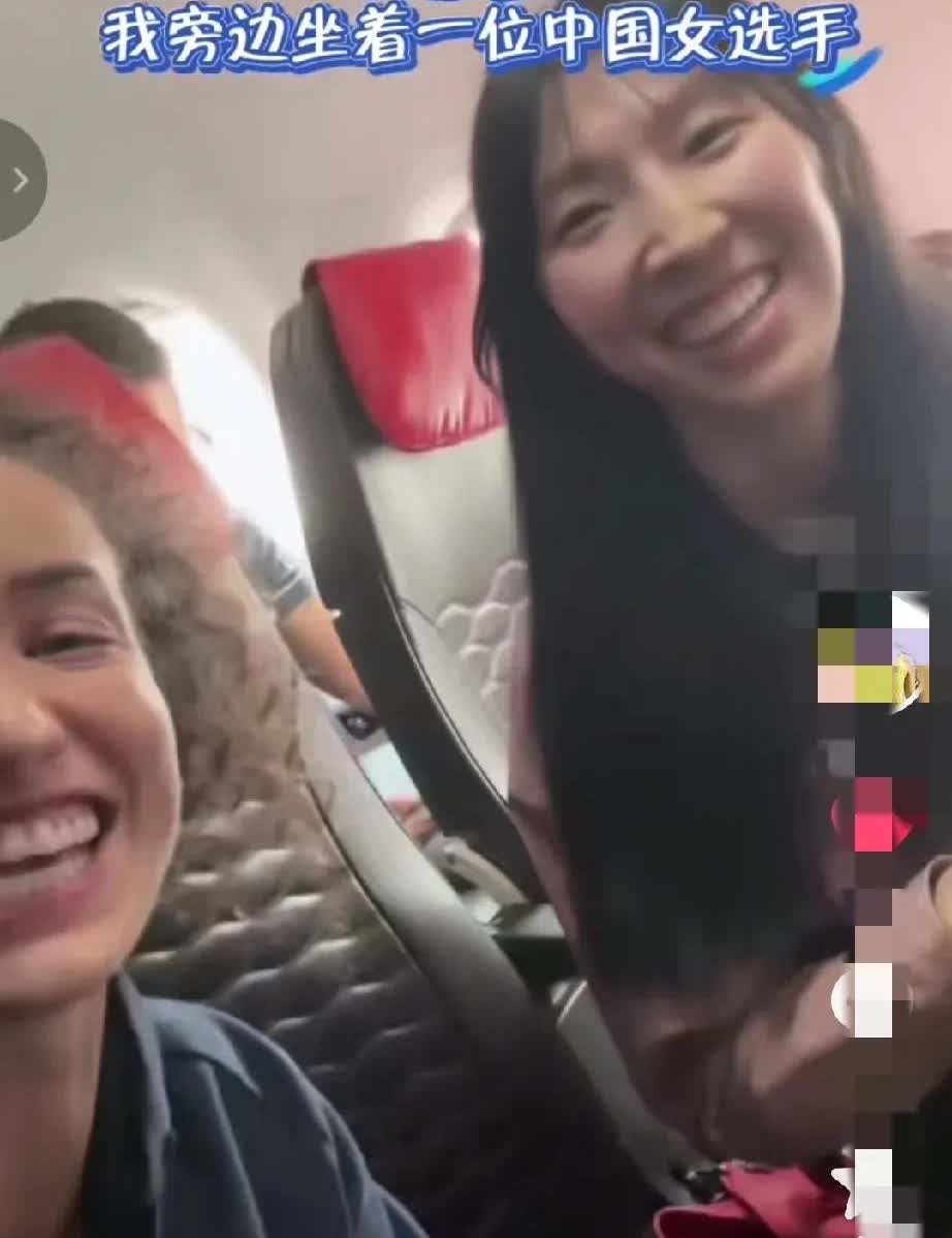 吴梦洁跟加比成了朋友！吴梦洁崇拜的国手是张常宁，朱婷，希望自己像张常宁，朱婷