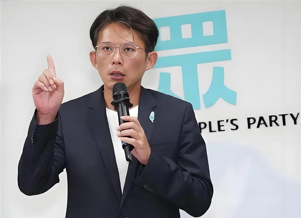 黄国昌的国家认同理论是非常错误的！最近，民众党的黄国昌表示，台湾人没有必要承认