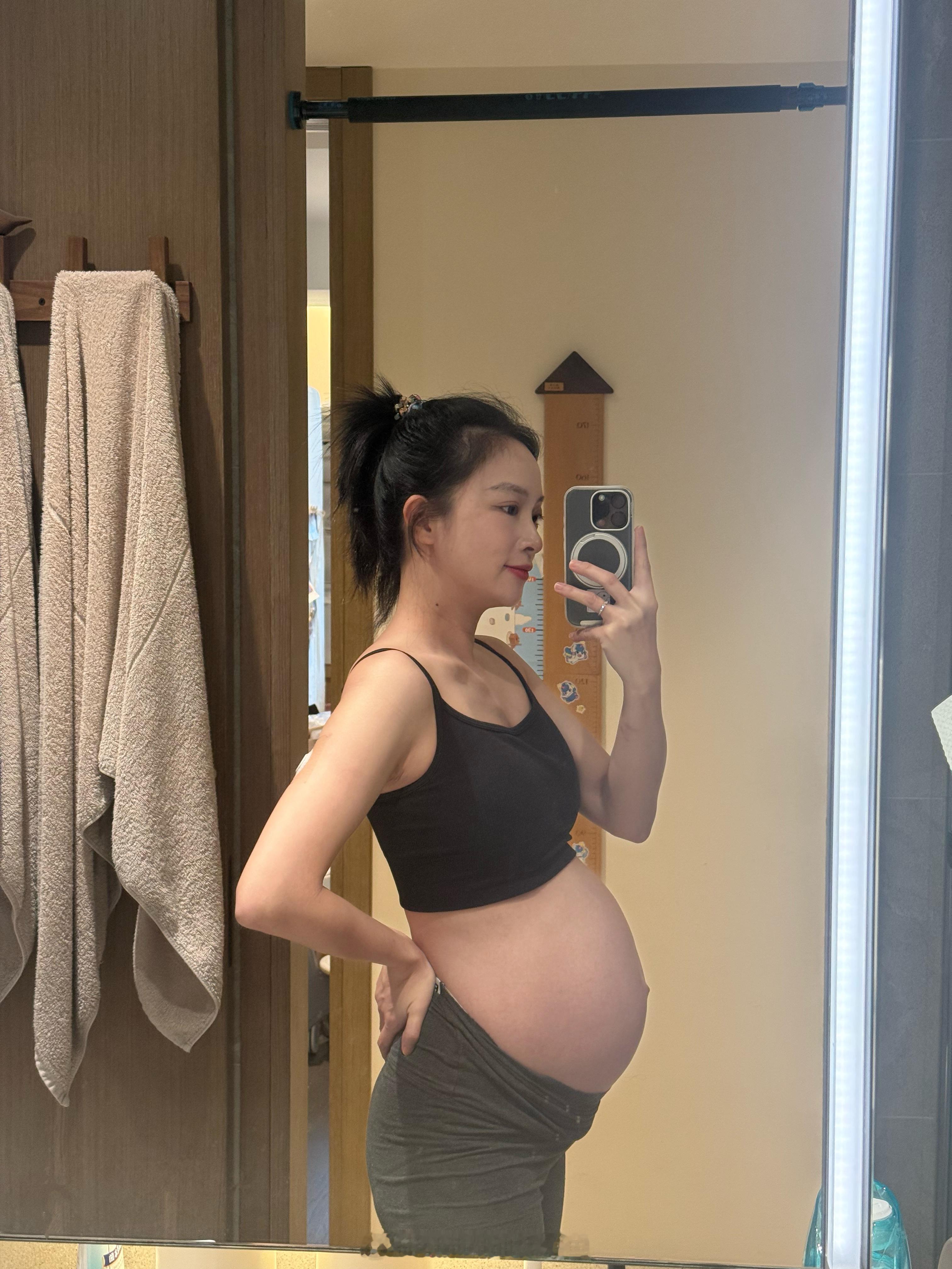 记录31周健壮的孕妇。💪🏽
