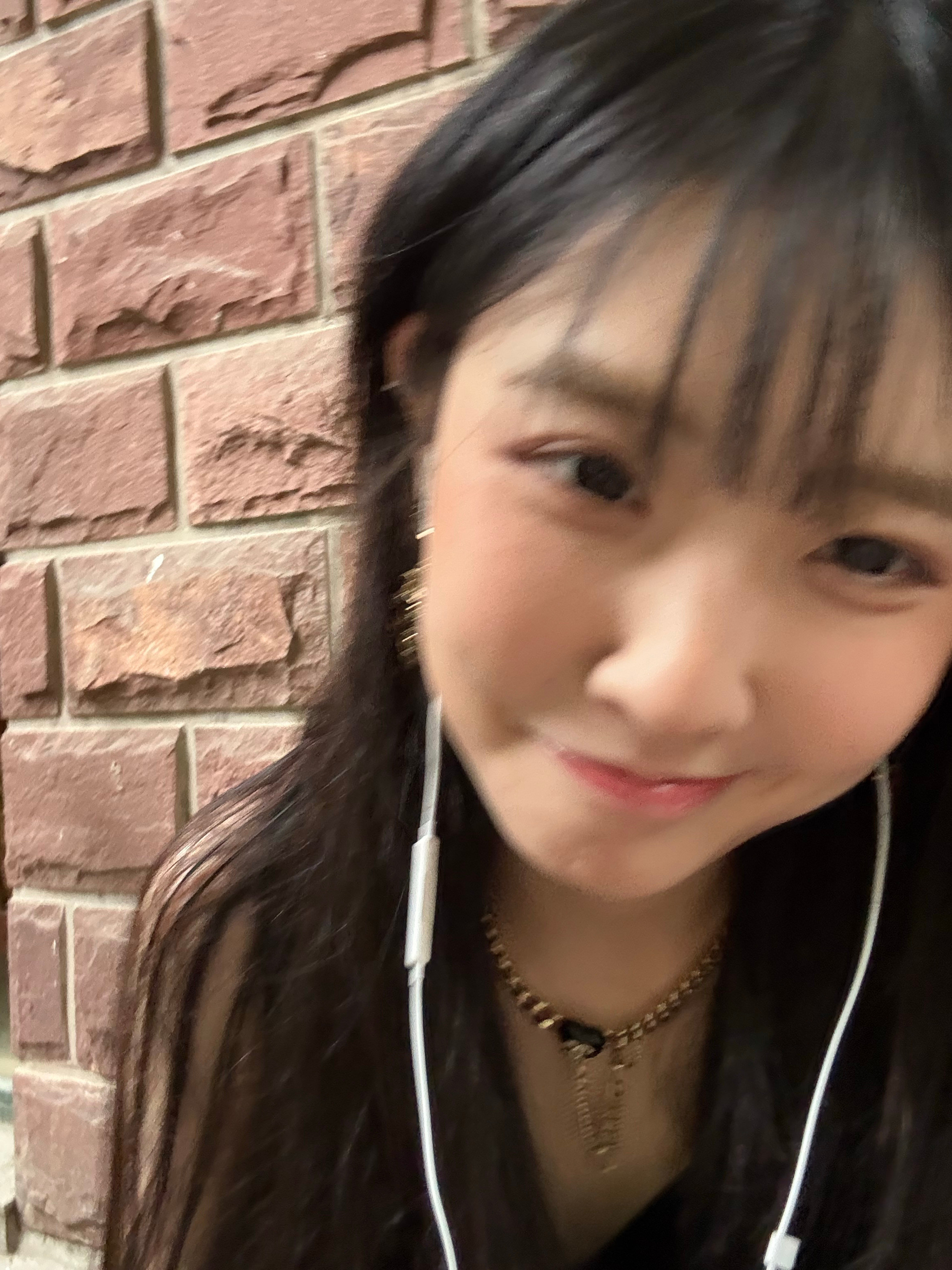 对月经的厌恶程度让我每个月一来就各平台搜怎么才能不来月经，每次得到的答案都大差不