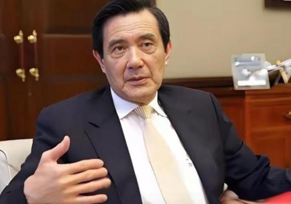 马英九最近一句话，又在岛内炸了锅。他说：“不承认‘九二共识’，两岸对话就是空