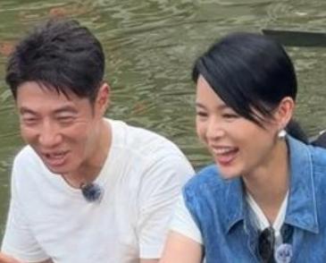 2026年5月27日，央视主持人撒贝宁和知名演员胡杏儿现身佛山南海叠滘，打卡叠滘