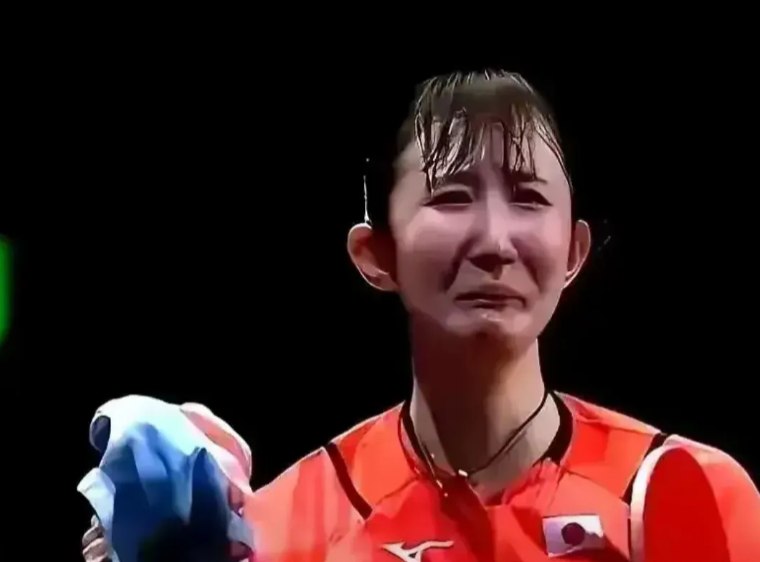 早田希娜又要哭晕了，我就说你赢了张本美和高兴得有点太早了，你偏不信！太憋屈了