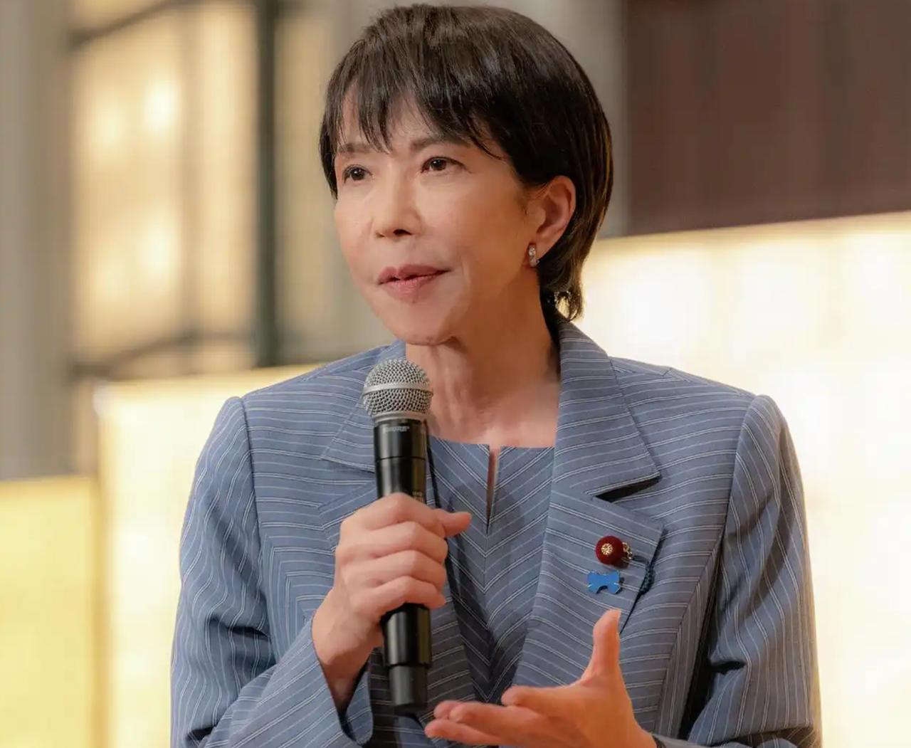 凌晨时分，中俄海军办大事！日本紧张得不行：这怎么得了！高市早苗政府，现在在