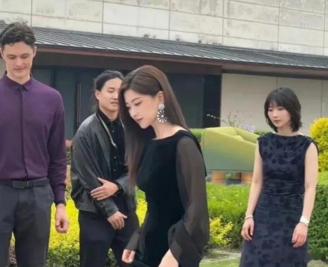要⁠﻿说⁠娱﻿乐圈里‎⁠最干净、最‎有⁠钱‏﻿的女明星，那应‎该就是她了。