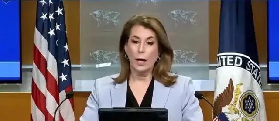 美国国务院发言人塔米．布鲁斯证实，美国不会取消目前对俄罗斯实施的任何制裁，并表示