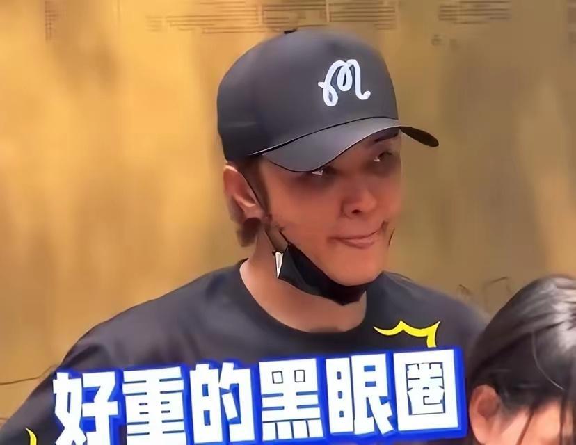 失德艺人复出学：罗志祥、赵薇、那艺娜都撞同一堵墙罗志祥在杭州鼓楼拍了个短视频。那个地方，是《极限挑战