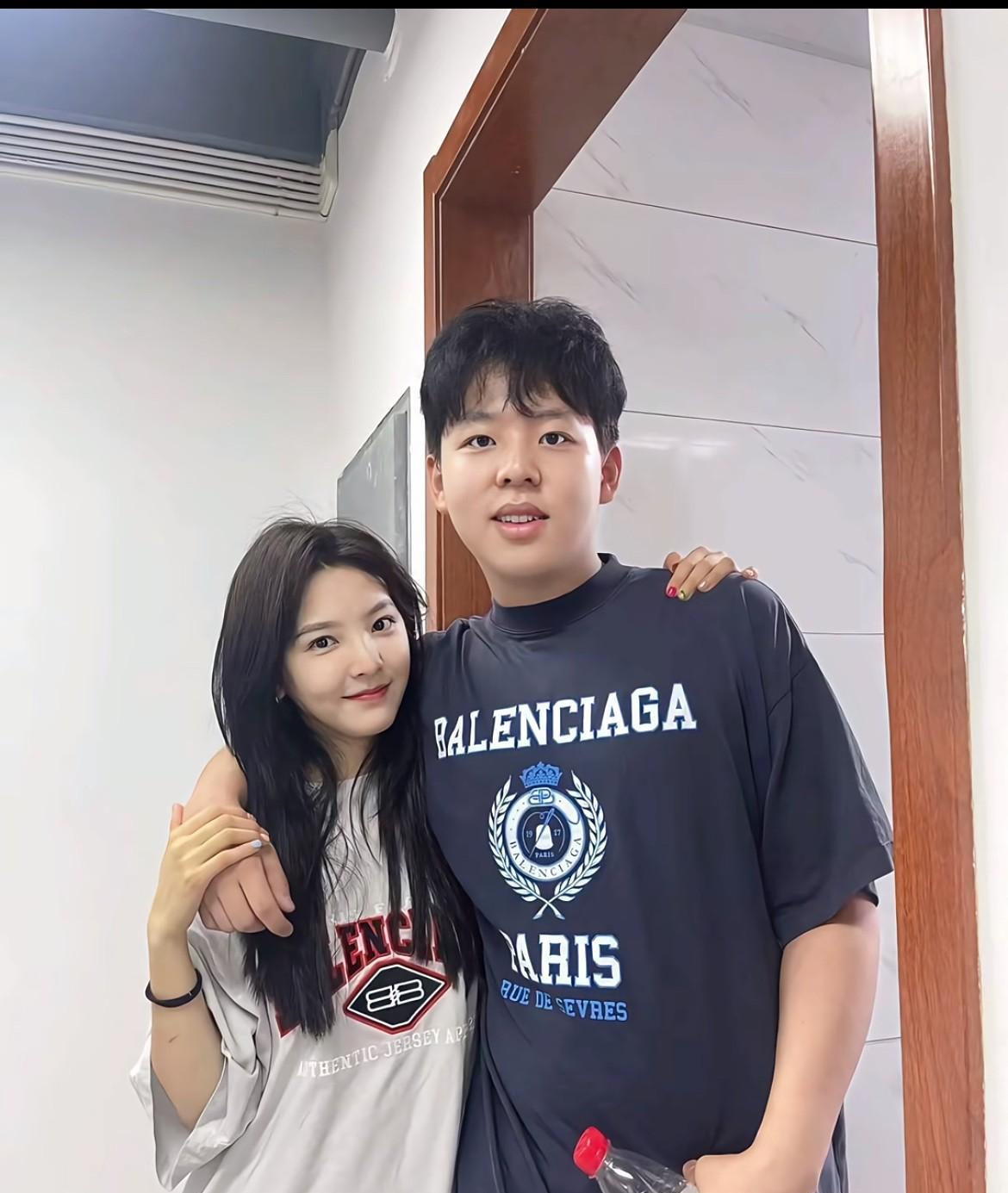 章若楠竟然是家中长姐？瑶意楠，要一男？她说她以前的名字是章若男，她自己