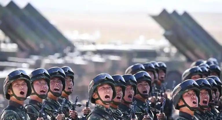 2025年，没有哪个国家还能撼动中国的地位了。中国拿出了远超所有人想象的实力，重
