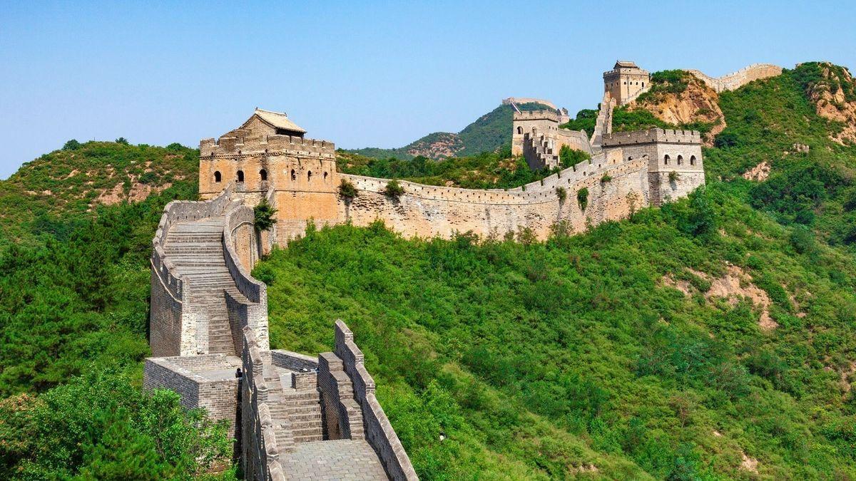 中国一再退，一再忍让，最让人担心的是，中国从来没有灭亡日本的军事计划与准备，整个