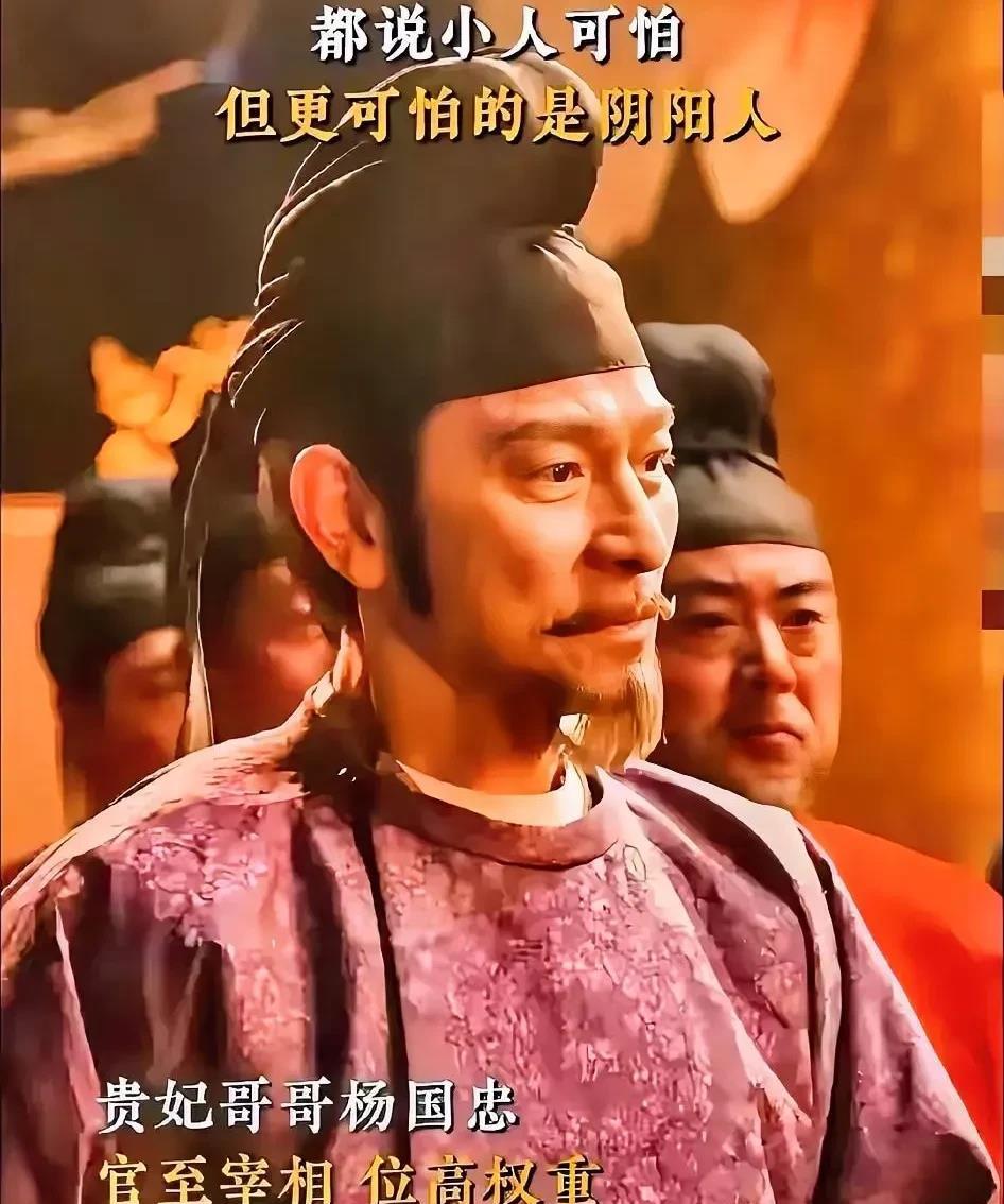 不服老不行啊！63岁的天王刘德华，本来以为他非男主角不演，万万没想到，他竟然
