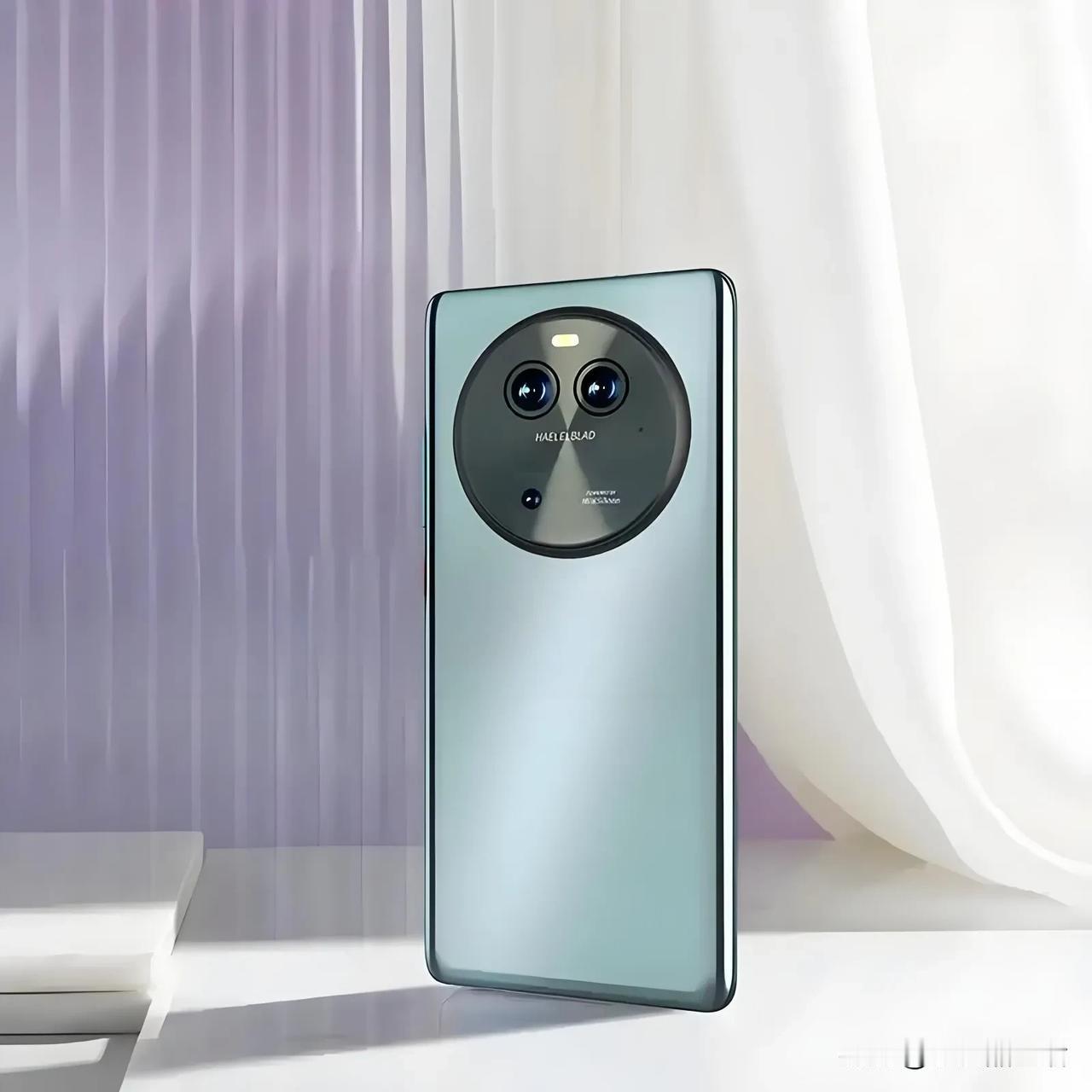 曝REDMIK90系列屏幕增至6.8英寸，或内置7000mAh大电池近日，