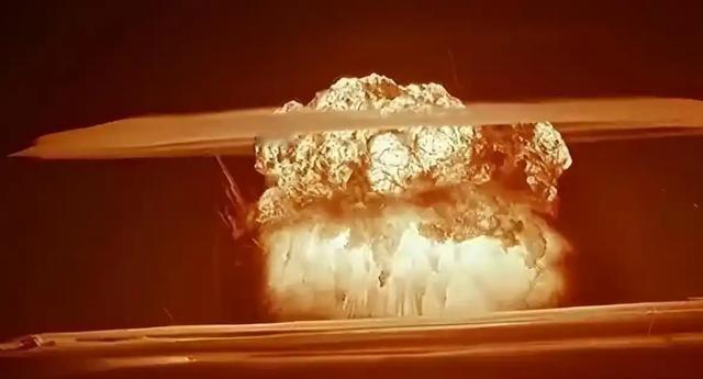中国引爆非核氢弹改写全球战略格局，3000元成本武器如何颠覆战争与能源未来？