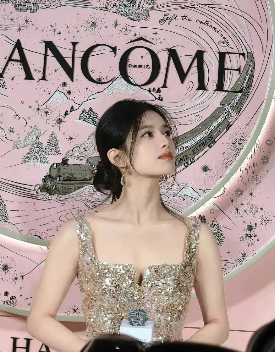 被这个张婧仪美晕了她是真的公主​​​