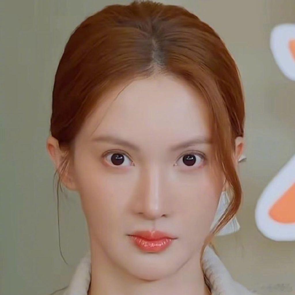 金晨换头像了，是想表示自己很愤怒吗？