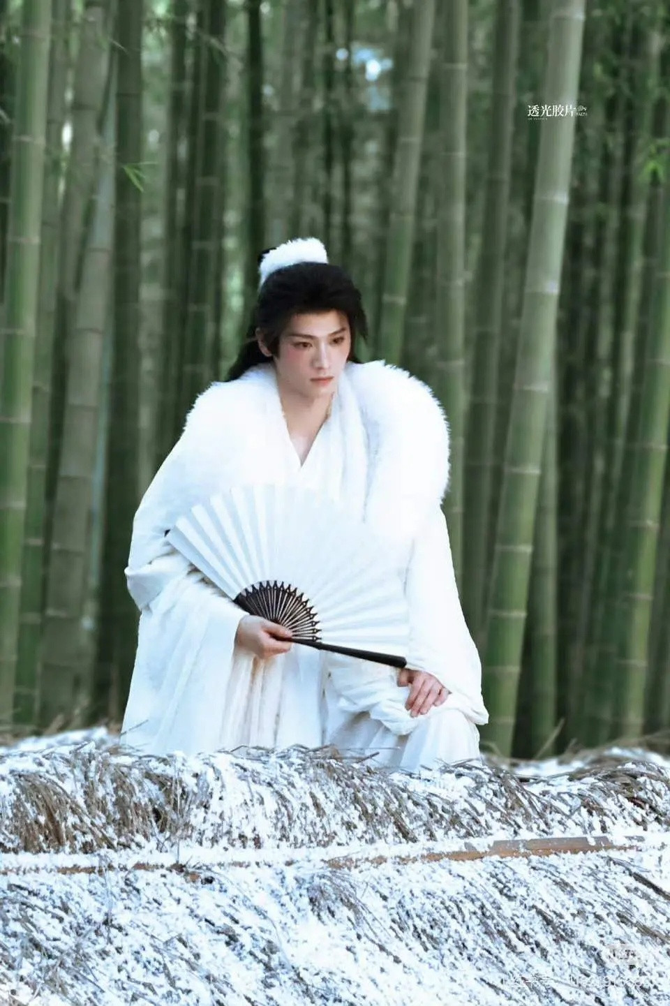 这个妆几百年内没人能懂！