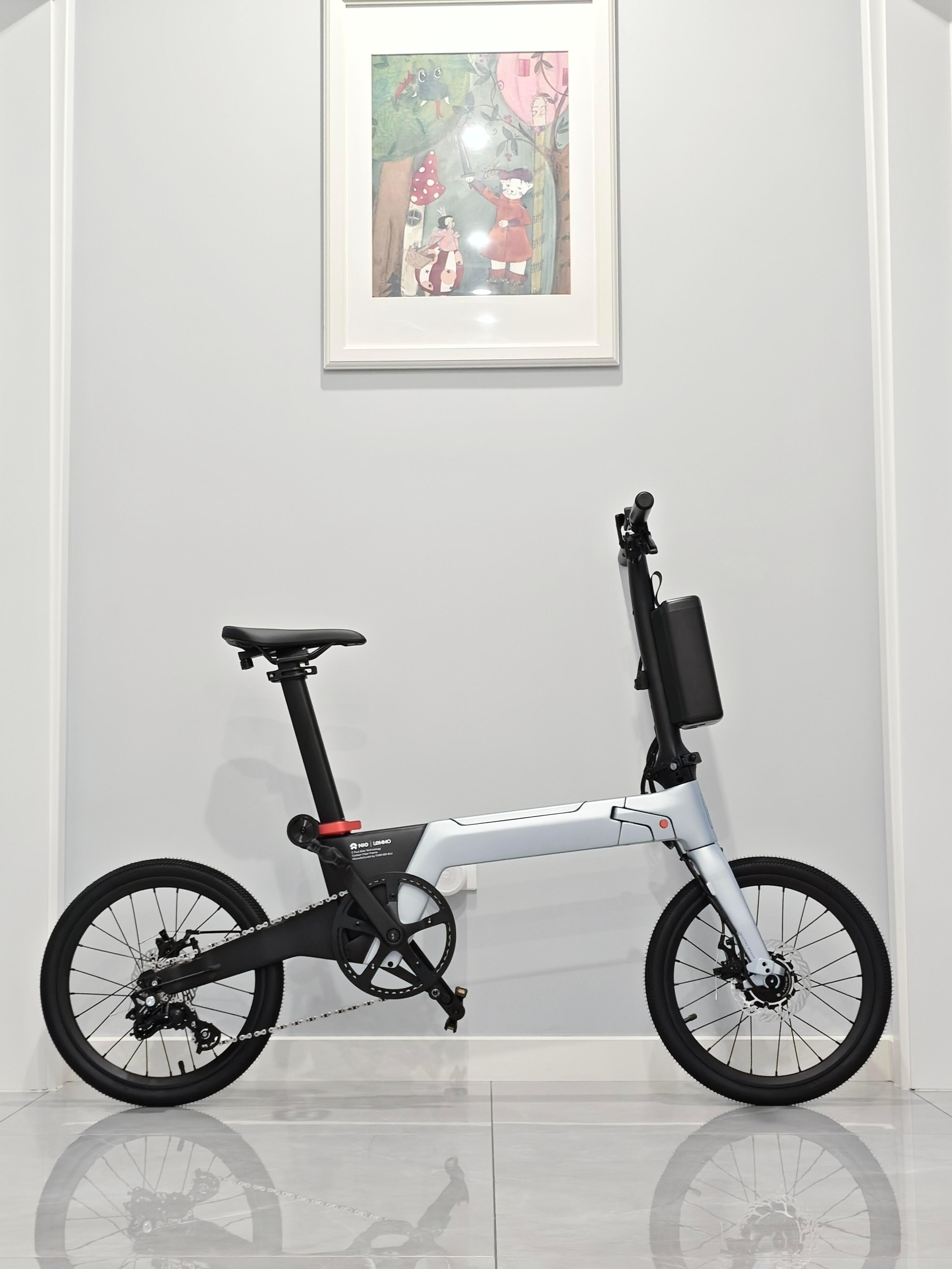 雅迪电动车致歉中国自行车协会回应电动车新规其实应该大力推广电助力自行车，既能体