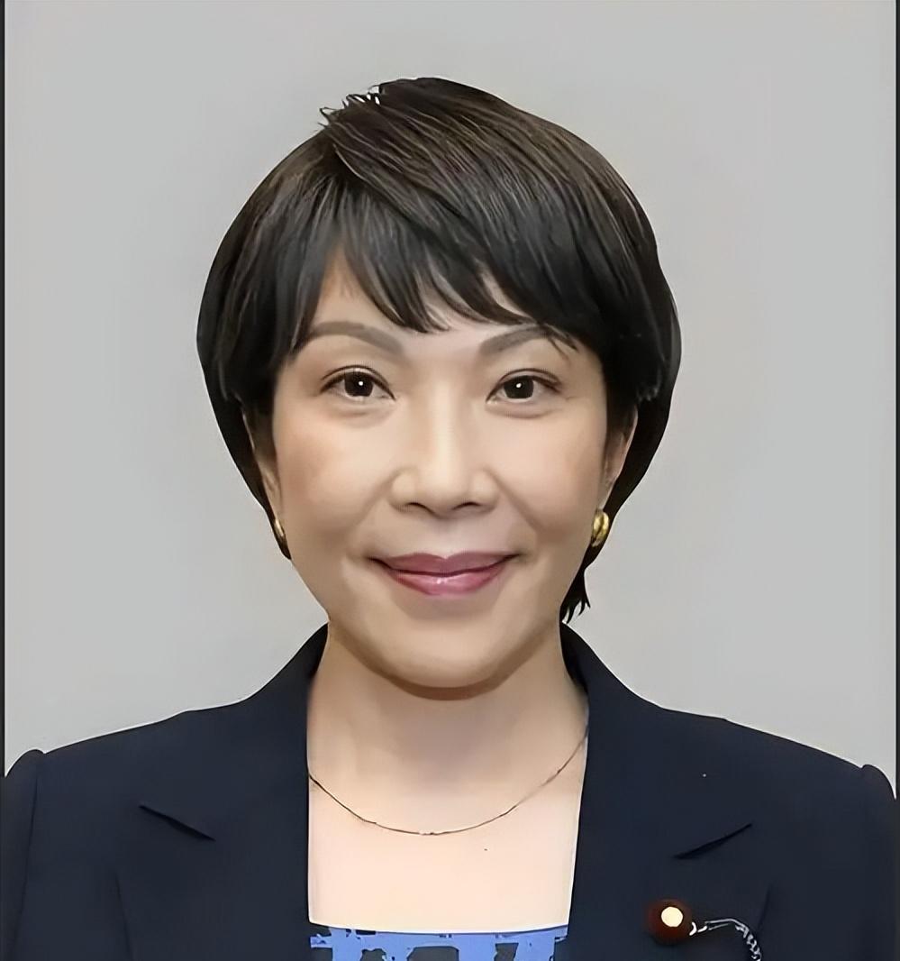 日本这把刀，终于还是落下来了，8月16日，日本经济产业省的新规正式生效：高端