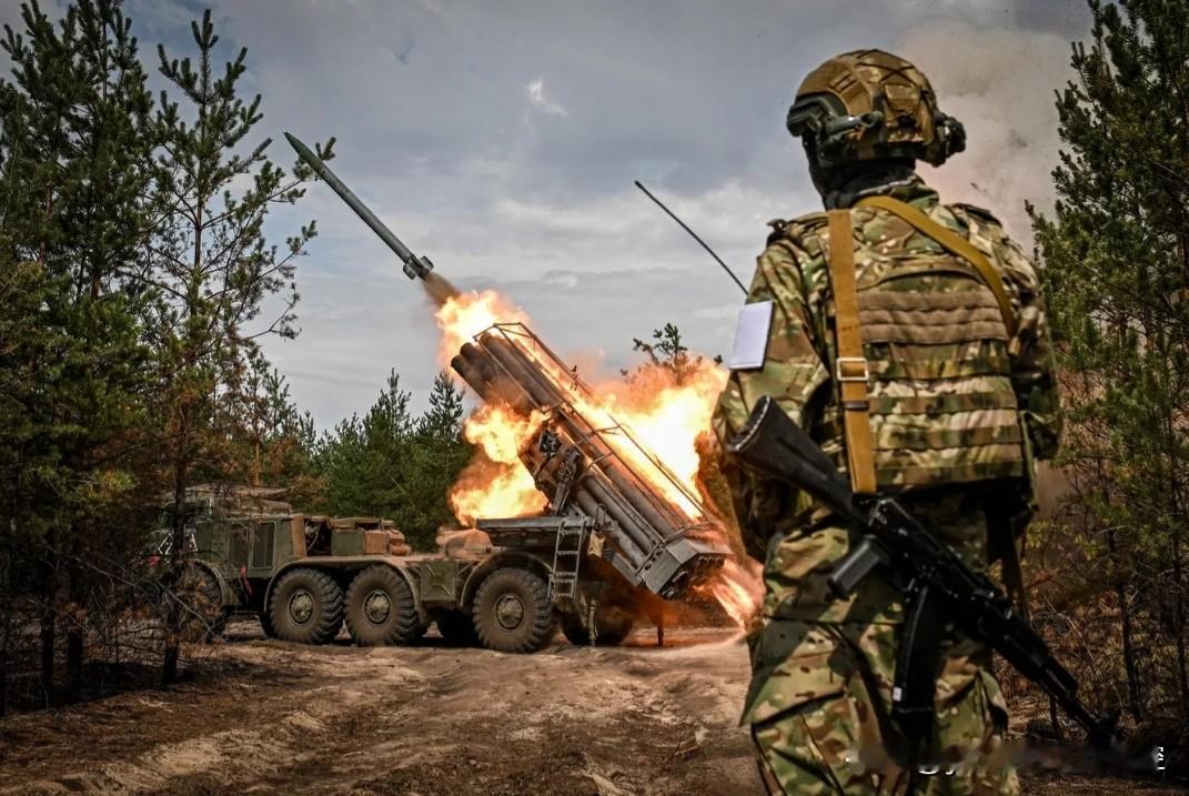 俄国防部17日发布通报：在特别军事行动一昼夜，俄军已攻克三个村镇：