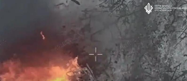 图文：乌军在红军村方向一天歼灭近4个排的俄军部队据斯帕坦旅消息，乌克兰军队在