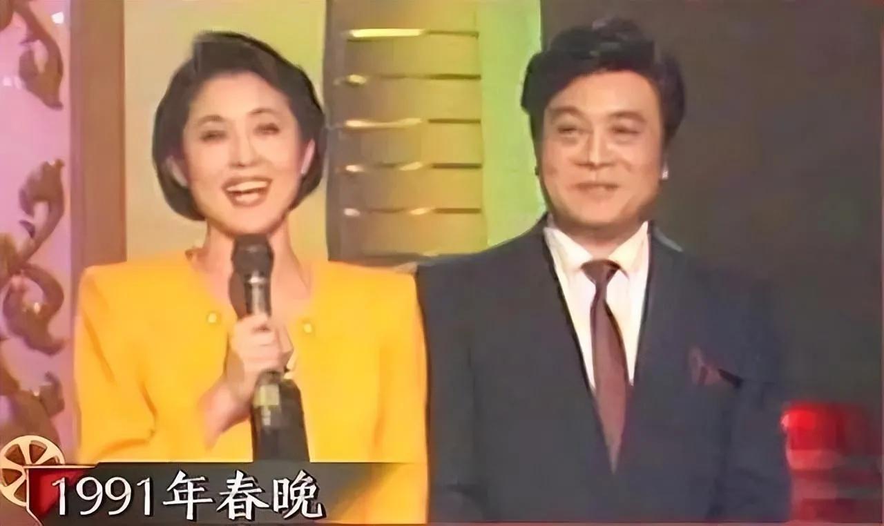 2020年，奄奄一息的赵忠祥，把倪萍叫到病床前，气喘吁吁的说到：“在我离去后，把