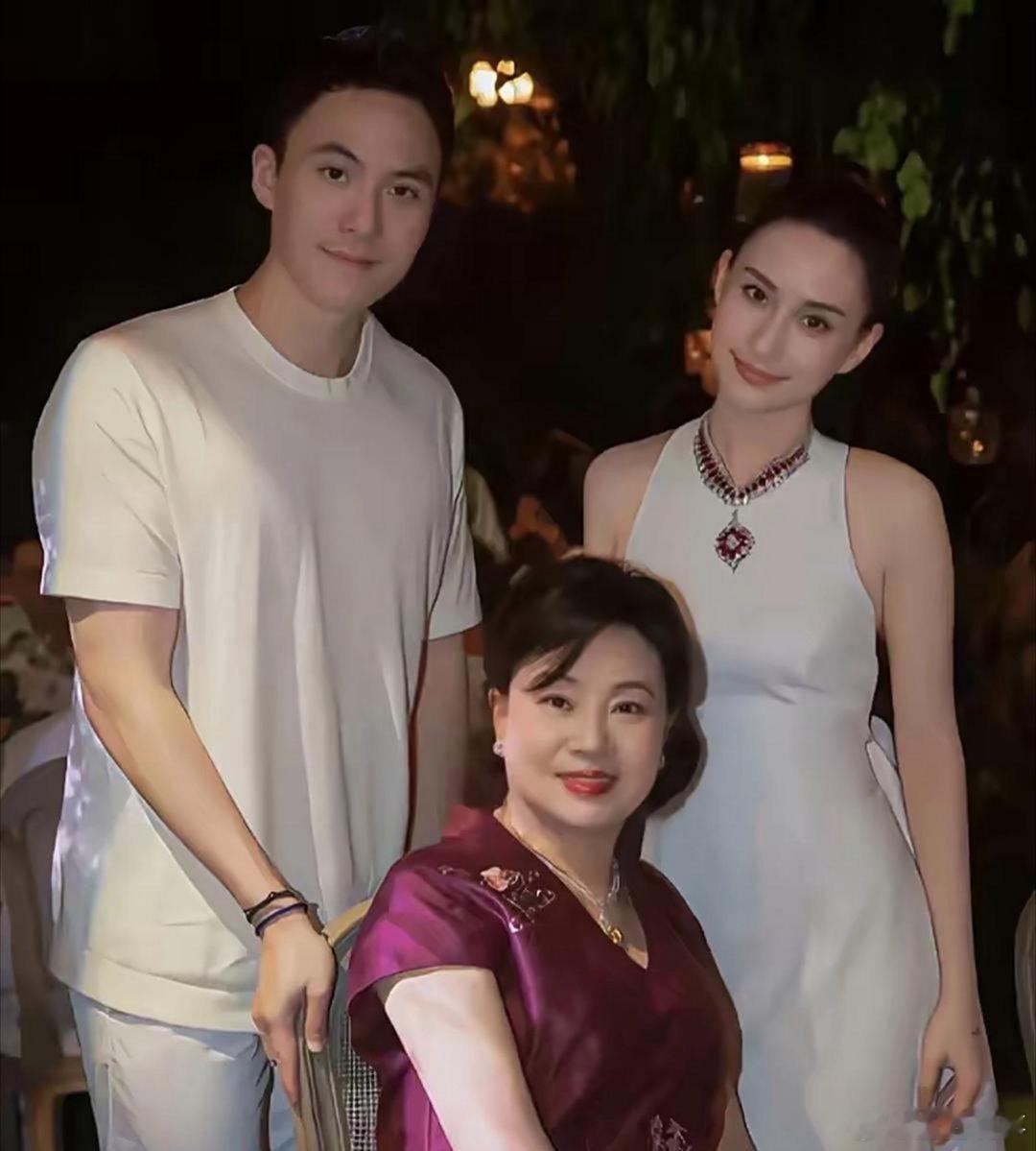 梁安琪的孩子为什么比陈婉珍的孩子优秀，我感觉她们俩的教育方式太不一样了。因为四太