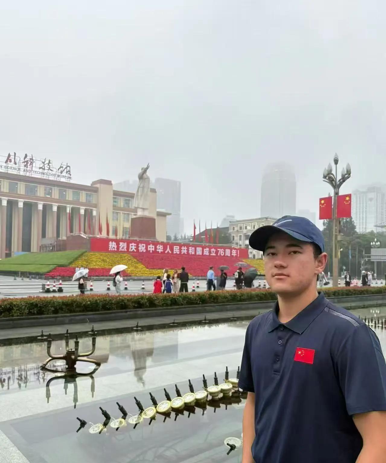 成都蓉城如果不能重用艾比布拉，就让他转会到其他俱乐部吧！2026年1月6日，中国