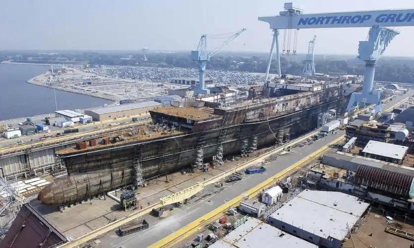 谁能想到，全球军事强国美国，竟要靠外包造舰“续命”？美国《军事观察杂志》实锤，中