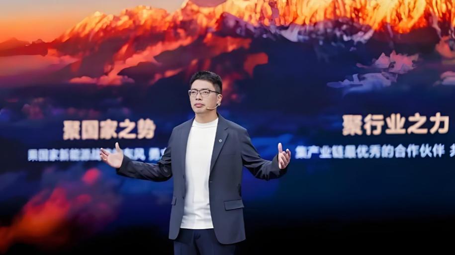 东风奕派销量乏力，人事先行一步电动化转型浪潮下，东风整合风神、奕派、纳米，成立