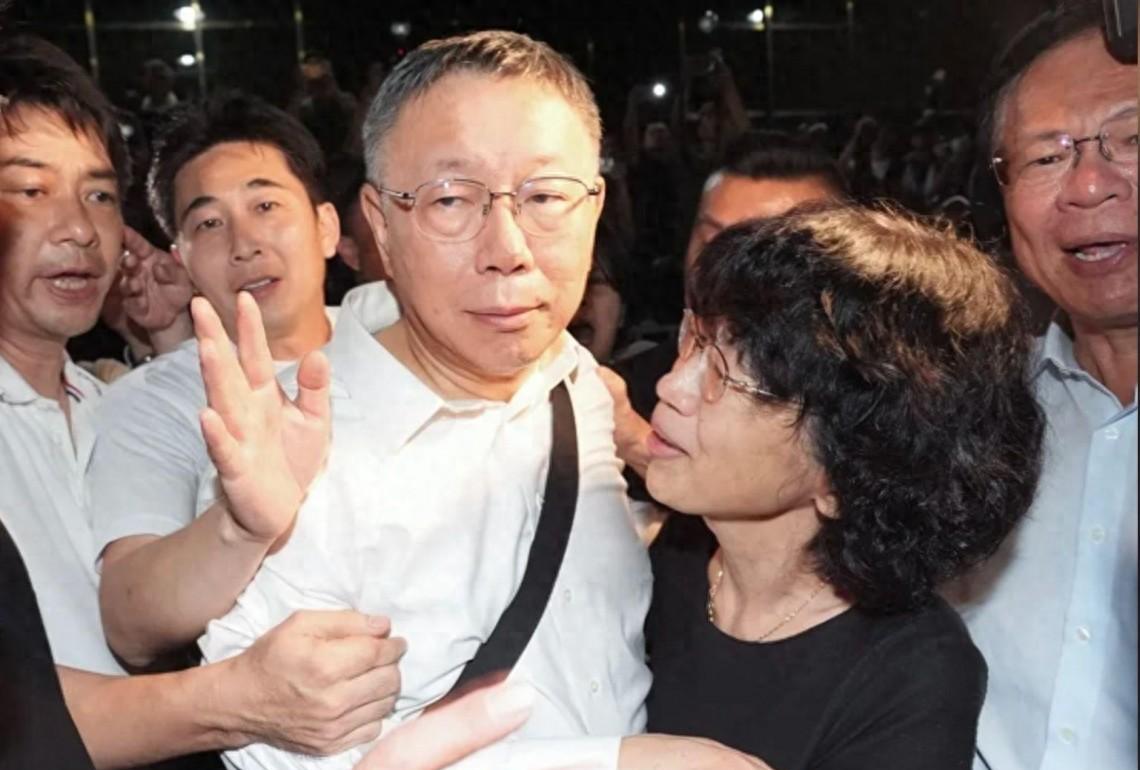 快讯！柯文哲交保第5天，北检抗告成功，“高院”发回北院更裁台湾政坛又起风波，民