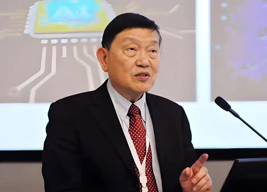 中芯国际创始人张汝京曾说过，自己准备离开台积电时，台积电董事长告诉他，你要是敢去