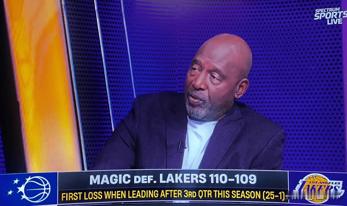 失望！湖人名宿詹姆斯沃西谈东契奇最后不敢出手：“最后一球卢卡居然传了。”