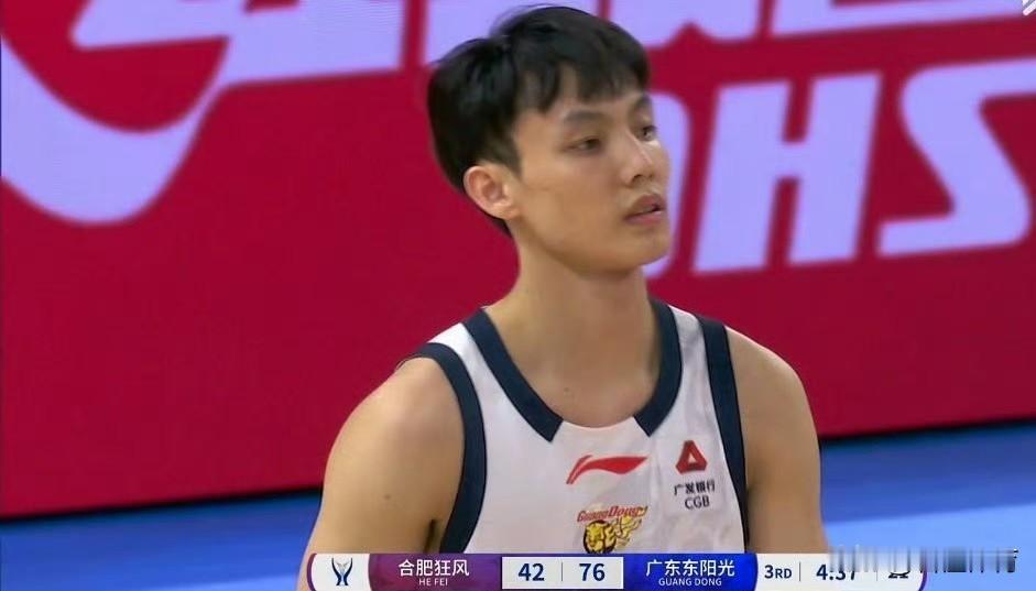 三分9投7中？徐杰真的不要再进了，再进郭士强就不选你进国家队了！因为郭士强带