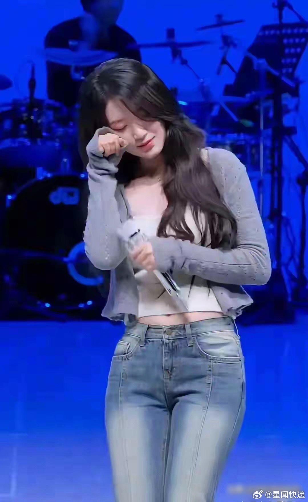 叶舒华这腰臀比好绝，身材太极品了叶舒华