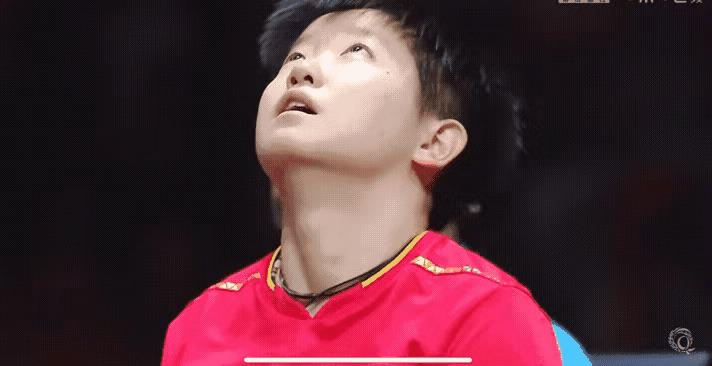 莎莎哭了我觉得莎莎哭不是因为赢得不容易而是最近的比赛太多了，太累了！WTT