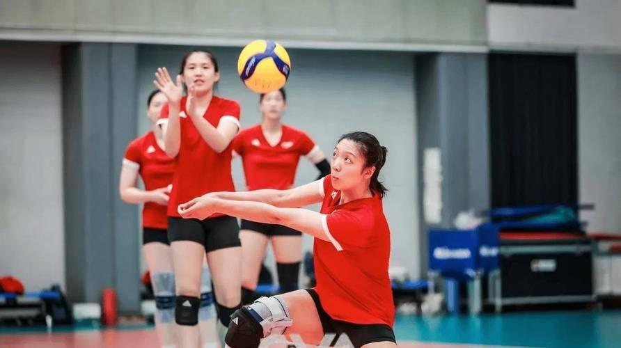 中国女排6人被点名中国女排集训正在有序的进行中，这其中有六人得到了大家的广泛