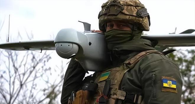 莫斯科12月28日遭到了无人机的大规模袭击，导致多个机场受到了影响，超过300架