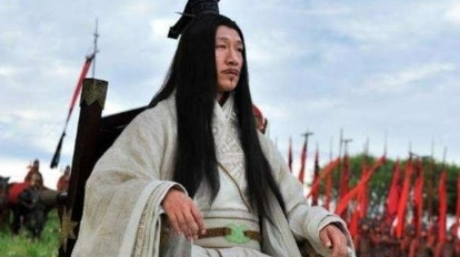 孙膑被剃掉髌骨后，被庞涓接到府上悉心照顾，孙膑为表示感谢，打算为他默写鬼谷子兵法