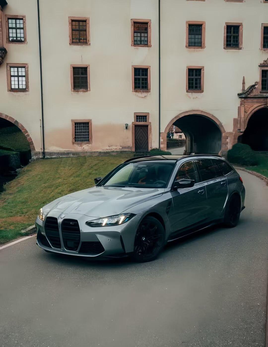 大家觉得拥有这车的人会有什么烦恼？洗车？加油？还是？​​​