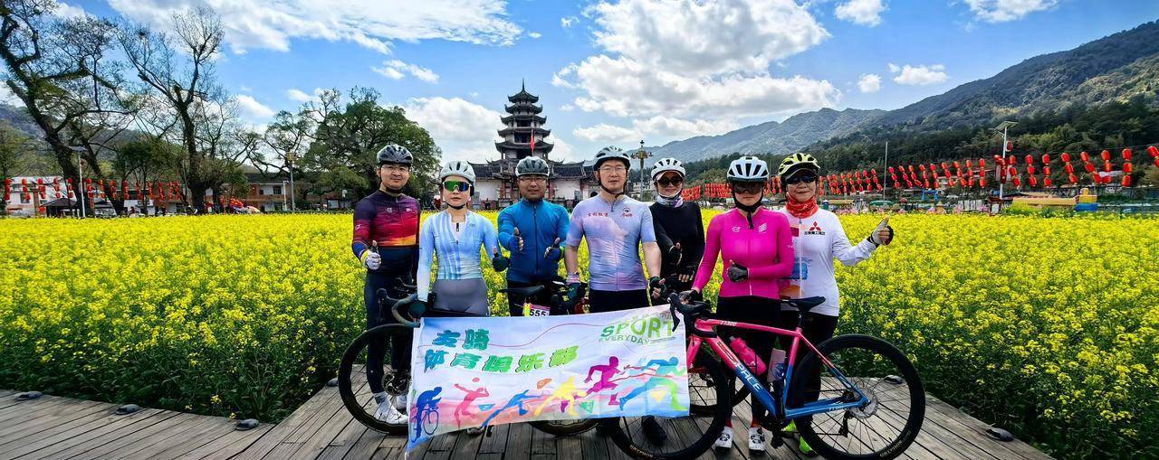 #我们都爱单车旅行#今日份骑行：凤城到高陂天后宫往返80公里，看了油菜花，吃了鸡